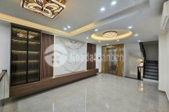 Bán nhà plqđ hoàng văn thái thanh xuân. cách phố 20m