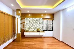 Bán nhà đẹp pháo đài láng đống đa 32m 5t mt rộng 9,5 tỷ.