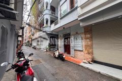 Kim ngưu hai bà trưng 4 tầng. cách 1 nhà ra phố ô tô đỗ cổng 14 tỷ. 30m