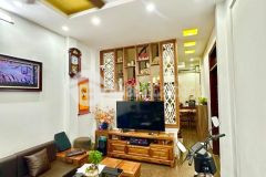 Bán nhà phùng khoang lô góc đẹp như mới cách ô tô 10m full nội thất