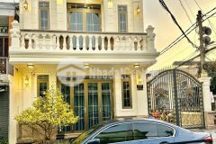 Nhà góc 2 mặt tiền trung tâm đ. cao bá quát kế bến ninh kiều, đường lộ rộng 12m.