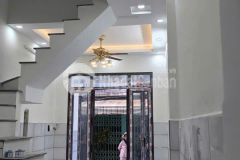 Khu bình đông q8, vị trí gần cầu chà và, khu dân cư lâu năm, tiện di chuyển nhiều hướng.