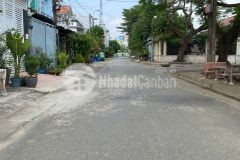 Lô đất mặt tiền đường 835 phú hữu dt 265m gía đầu tư