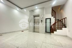 Nhà gần phố trần quang diệu 6 tầng thang máy xây mới, 33m2, gần ô tô, 2 thoáng, hơn 10 tỷ