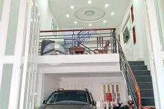 Bán nhà 3 tầng 4x17.5m hẻm xe hơi gần kdc cao lỗ p.4 quận 8