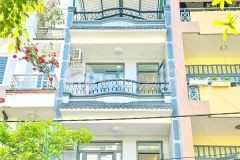 Chdv 2 lầu 4x20m mặt tiền kdc cao lỗ phường 4 quận 8