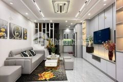 Bán nhà đường giải phóng hoàng mai, 6 tầng thang máy, ô tô đỗ cửa, nhỉnh 8 tỷ.