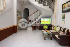 Nhà 3 tầng 5pn hẻm xe hơi tân chánh hiệp q12 chỉ 4.8 tỷ