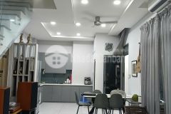 Nhà mới đẹp hẽm xe hơi trịnh đình trọng dt 5 x 13.5m giá 9.5 tỷ