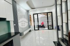 Nhà mới tinh 5 tầng tôn đức thắng chỉ xách vali về ở