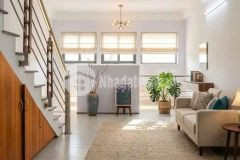 Bán nhà cổ nhuế cạnh hv tài chính. diện tích 45m 5 tầng mt 4.5. giá 7.5 tỷ