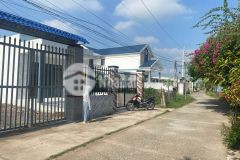 Bán nhà vườn mới xây thạnh đức tdt 1170m2 150m2 thổ có ao cá giá 3 tỷ