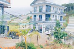 Bán căn nhà kinh doanh mới xây xong, gần làng hoa vạn thành, f5, đà lạt