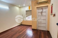 Tôi cần bán nhà ngõ bồ đề, lb giá 14.5 tỷ, 49m2x5t, ô tô vào, nở hậu