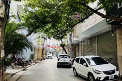 Bán nhà phố hoàng cầu, đống đa, ô tô tránh vỉa hè, 2 mặt ngõ, giá tốt