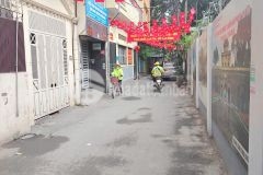 Hiêm, trung tâm câu giây, canh oto tranh, gân 40m2 6 tâng, chi hơn 11 ty