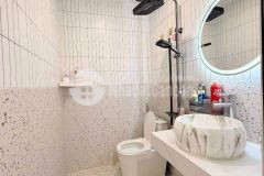 Nhà phố ô đồng lầm, dt 33m2, gần oto, 6tầng, kinh doanh, mt 3.4m, giá chỉ 10 tỷ