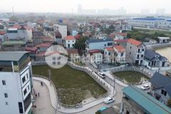 Bán lô đất view hồ đắc địa có 102 tại như quỳnh, trung tâm tiện ích 0835459289