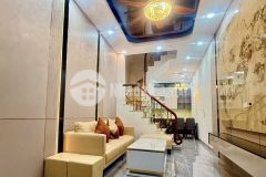 Bán nhà riêng phố ngọc khánh, nhà đẹp 2 thoáng, full nội thất, 35m 5 tầng, 9,6 tỷ