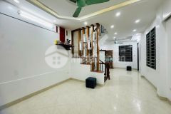 Bán nhà võng thị, tây hồ, diện tích rộng, nhiều phòng, 3 mặt thoáng