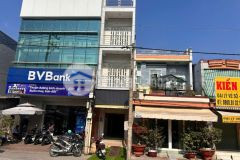 Bán nhà mt kinh doanh nguyễn hữu thọ, thị trấn bến lức dt 56,7m2 3 lầu 4pn, 3wc giá 5,45 tỷ