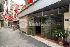 Bán đất nguyễn văn linh 54m otoo tránh vào ra long biên