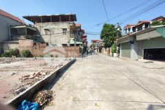 Lô đất đẹp 51 m2 ở đông mai, lạc đạo, hưng yên, ô tô vào thoải mái. 0828218468