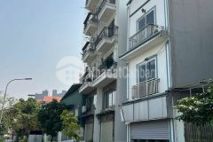 Bán nhà 7 tầng sát khu tđc long biên đường vỉa hè, ô tô dừng đỗ ngày đêm.giá siêu mềm