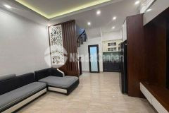 Bán nhà việt hưng, long biên 33m2, 5t, chỉ 6,7 tỷ ô tô cách nhà 25m