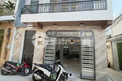 Bán nhà hẻm 8m liên khu 4 5, bình hưng hòa b góc 2 mt, 1 lầu,3 pn,3wc giá 5,6 tỷ