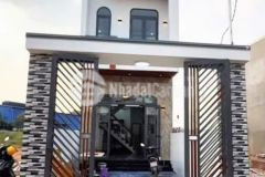 Bán nhà sổ hồng riêng mt giáp chủ