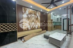 Bán nhà phố định công hoàng mai gần đường ô tô, lô góc, 5 tầng nội thất đẹp.