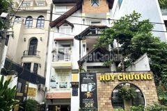 Bán nhà mặt tiền đường ba vì quận 10.kchầm4 tầng.giá 72,5 tỷ