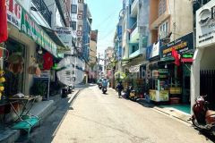 Mặt tiền kd 4 tầng 3pn 80m2 dtsd phan xích longphùng văn cung phú nhuận 5.x tỉ