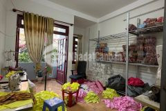 Bán gấp nhà 5 phòng ngủ tân phú chủ đã giảm 100 triệu chưa tới 7 tỷ gần công viên