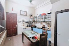 Hiếm nguyên phong săc 35m2 5t dân xây có khe thoáng sau sát phố