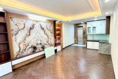 Bán nhà riêng phố kim mã ba đình 45m 6 tầng thang máy 10.5 tỷ