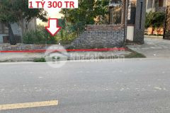 Bán gấp lô đất gần vsip 115 m2 mặt tiền 8m gía hơn 1 tỷ