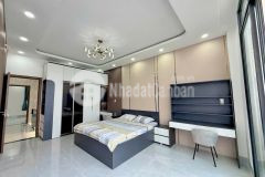 Chủ gửi giá bán 4 tỷ 690 triệu nhà 1 trệt 2 lầu full nội thất cao cấp hiện đại sang trọng