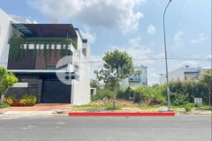 Chỉ còn 1 nền duy nhất cg. bán nền đẹp đường a4 kdc tân phú 100m2 h. tây nam