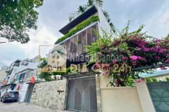 Siêu phẩm hồ bơi trên không biệt thự q.1, hầm 5 tầng, dt 264m, giảm mạnh 20 tỷ