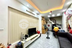 Bán nhà phố lê trọng tấn hoàng mai gần kđt định công, nhà đẹp 5 tầng rất gần đường ô tô.