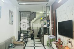 Bán căn nhà phân khúc hiếm tại ngõ 195 phúc lợi long biên.