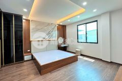 Bán nhà riêng phố huỳnh thúc kháng đống đa 30m2 5 tầng 9 tỷ 6