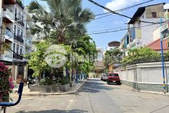 Trời sai gòn nắng 37 độ còn em đạt nóng lòng lên căn nhà siêu phẩm cho ac đây.