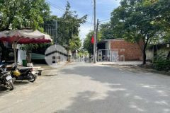 Cần bán lô hàng thơm trục đường thông 6m sạch đẹp dự án châu long đường 8lò lu. liền kề đông tăng