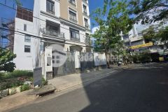 Đất 2 mặt tiền ngang 10m kdc làng đại học, phước kiến, nhà bè. lh0988736135