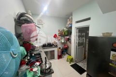 Nhà bán cmt8, dt 32m2, nhà mới ở liền