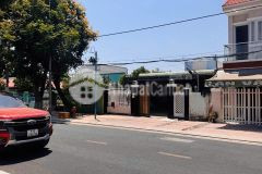 Bán nhà góc 2mt duyên hải, tt. cần thạnh, cần giờ 7 x 31, giá 13,5 tỷ.