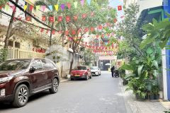 Một 9 một 10 với k300 70m2 x 4 tầng kế bên công viên hoàng văn thụ lexus ngủ nhà.